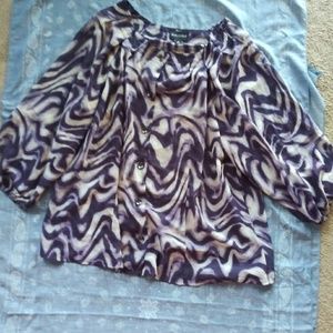 Dialogue women's top